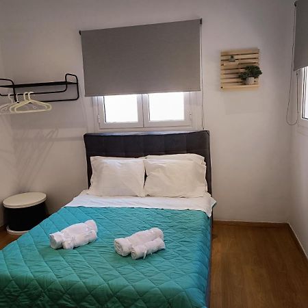 Zois Apartment Ártemida Kültér fotó