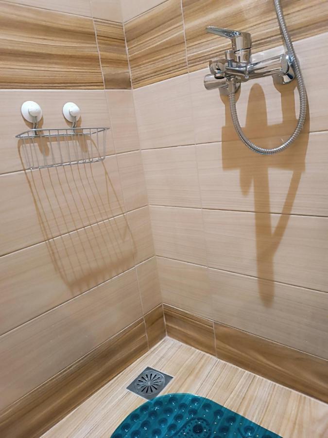 Zois Apartment Ártemida Kültér fotó